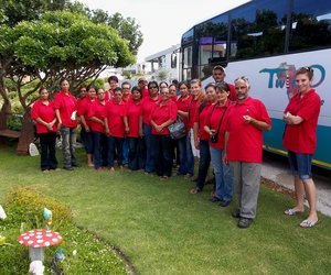 Elim Tehuis besoek De Kelders tuine